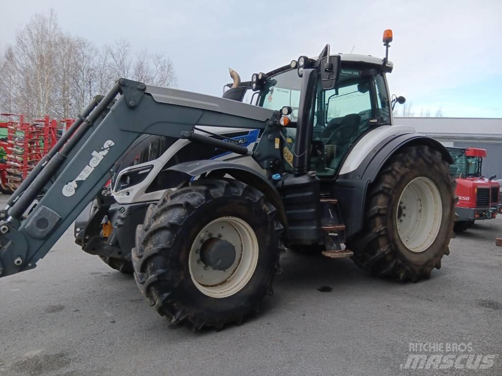 Valtra T 214 D Tratores Agrícolas usados