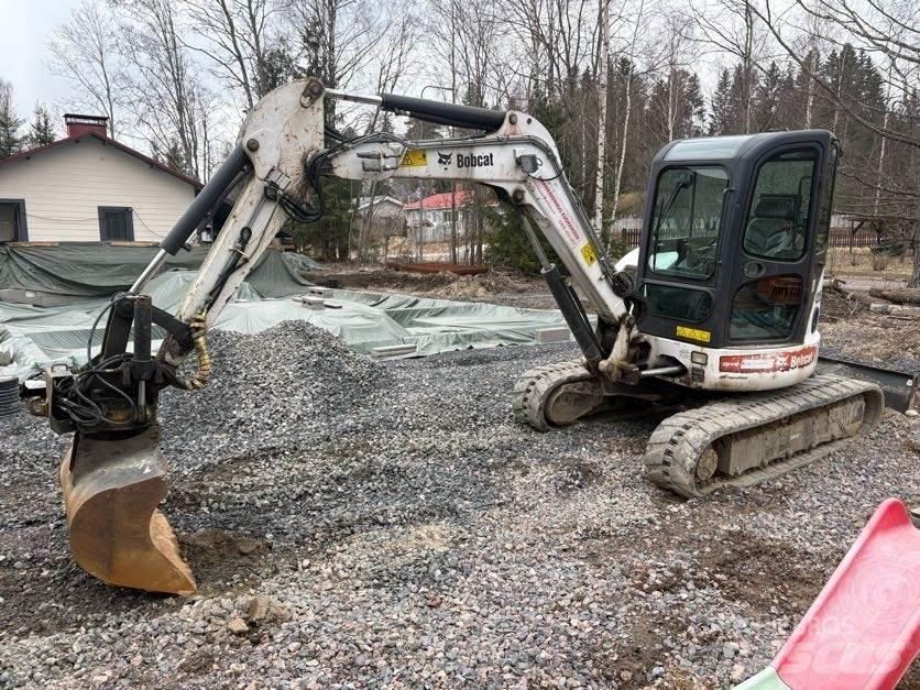 Bobcat 435 Mini Escavadoras <7t