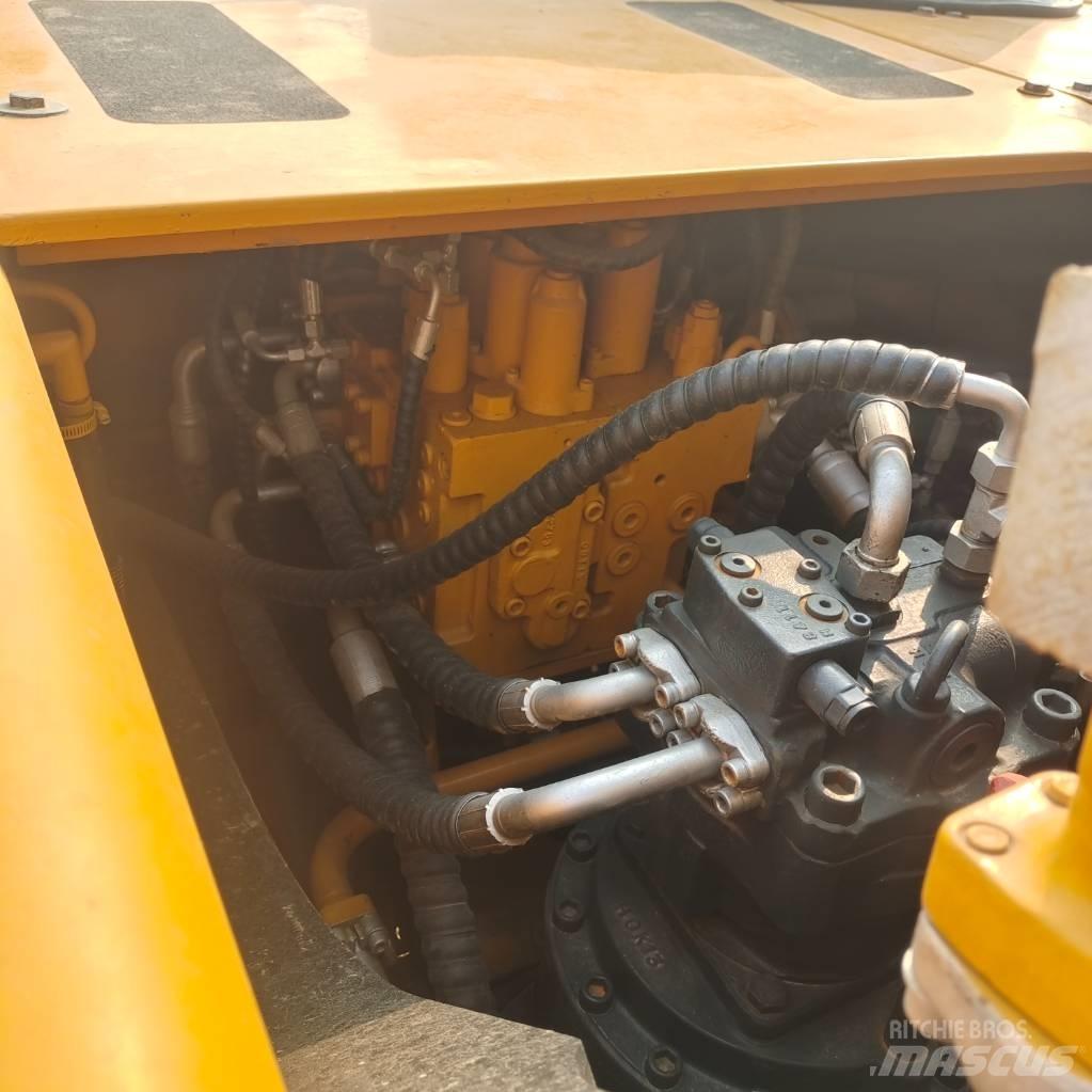 Sany SY215C Escavadoras de rastos
