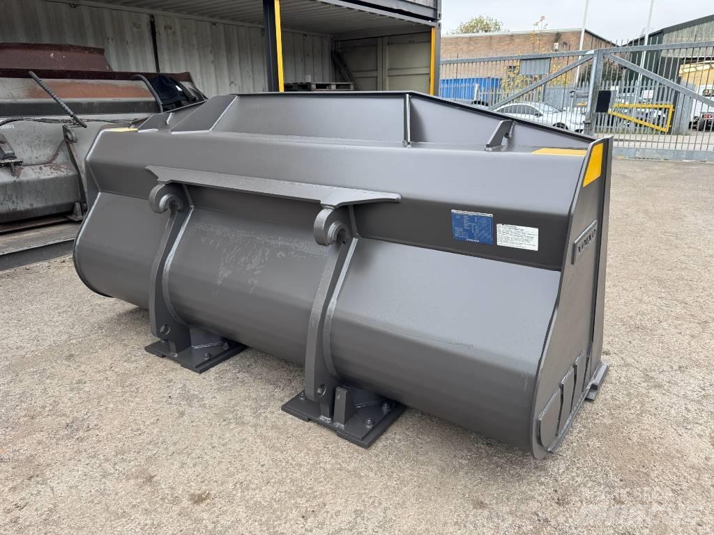 Volvo 2.6m GP Bucket Baldes