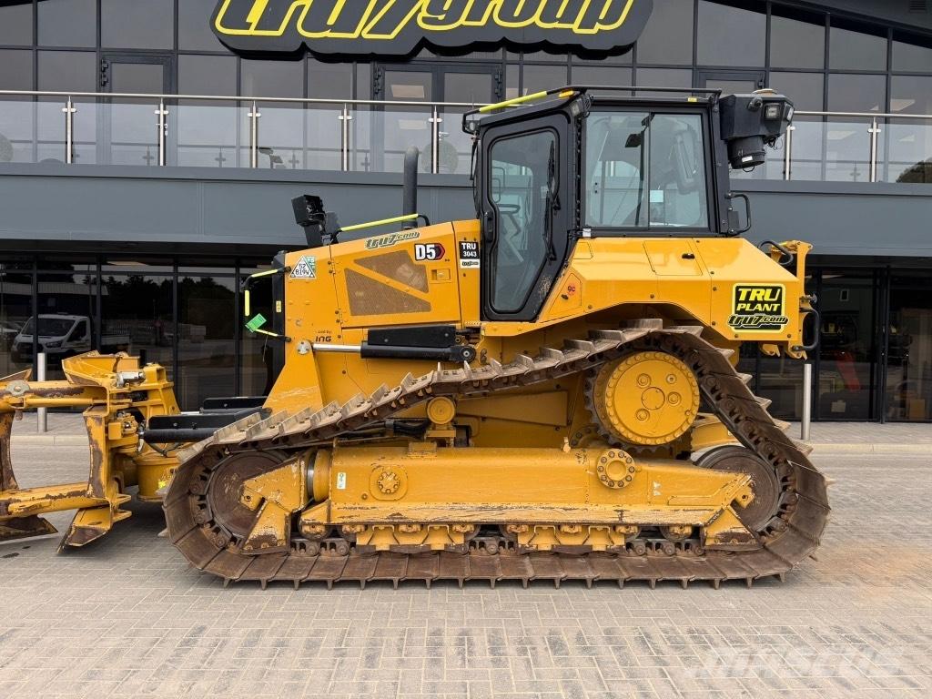 CAT D 5 LGP Dozers - Tratores rastos