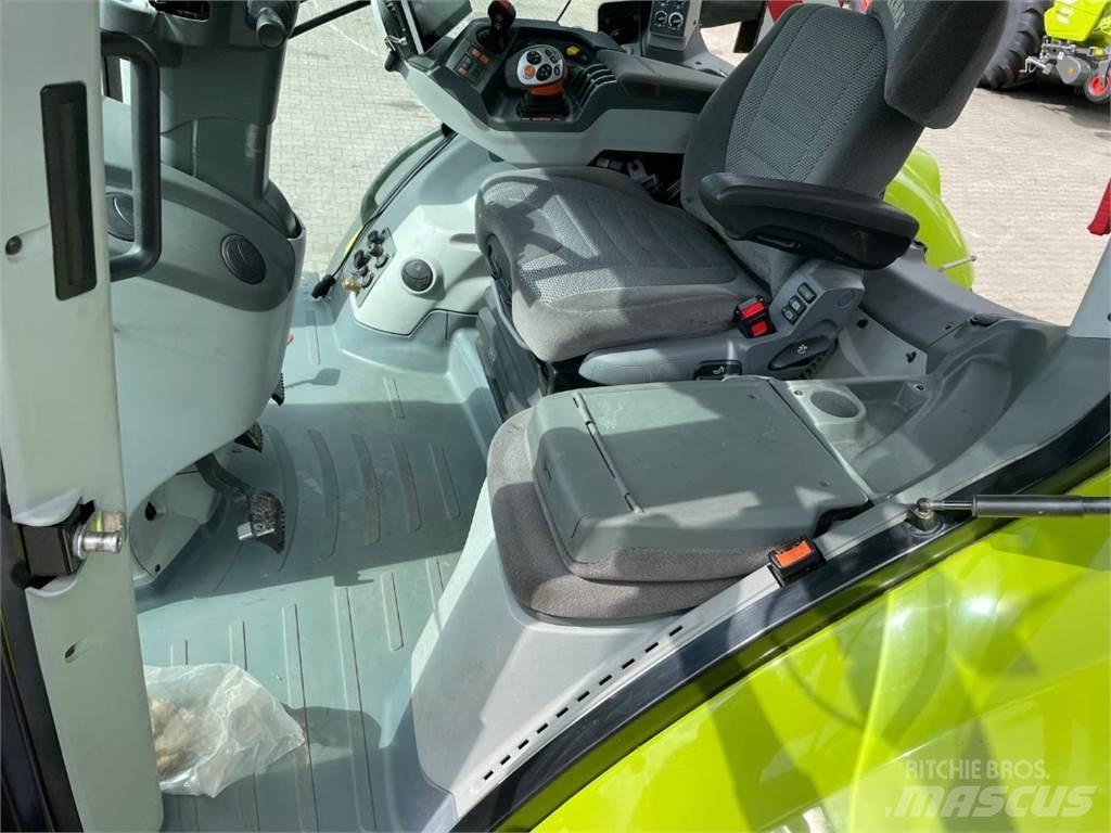 CLAAS Axion 810 CM Tratores Agrícolas usados
