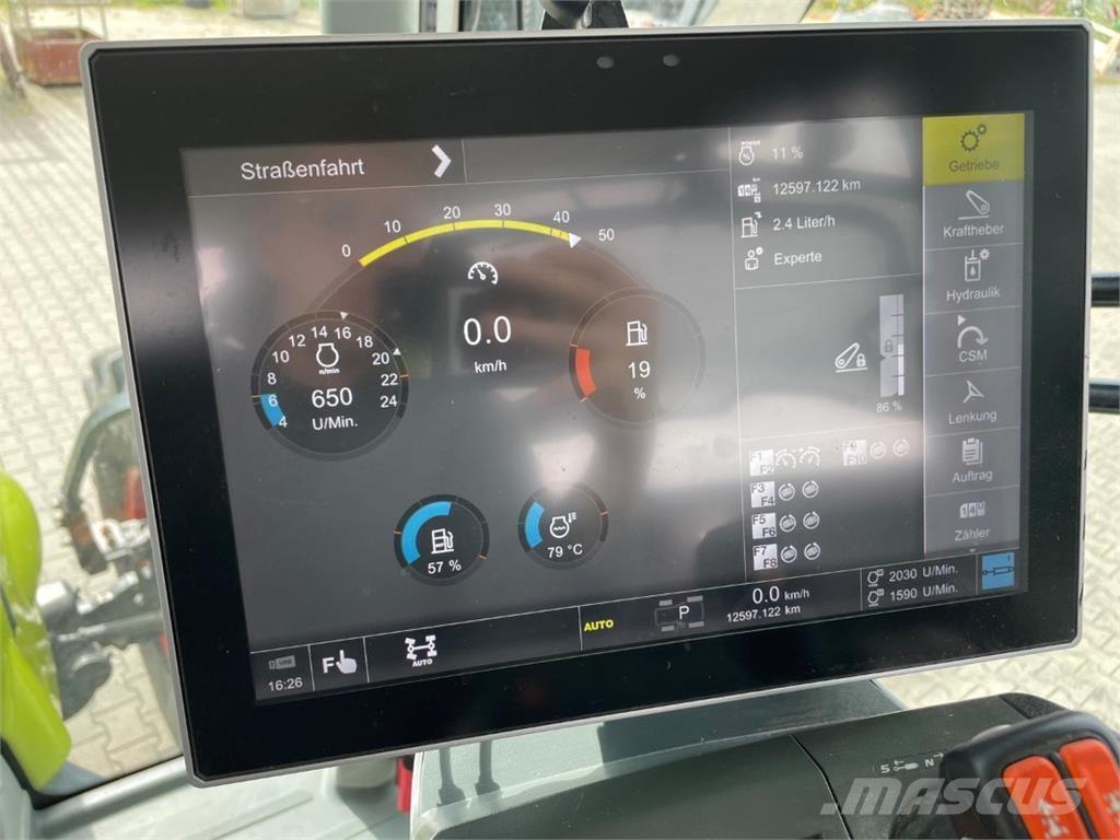 CLAAS Axion 810 CM Tratores Agrícolas usados