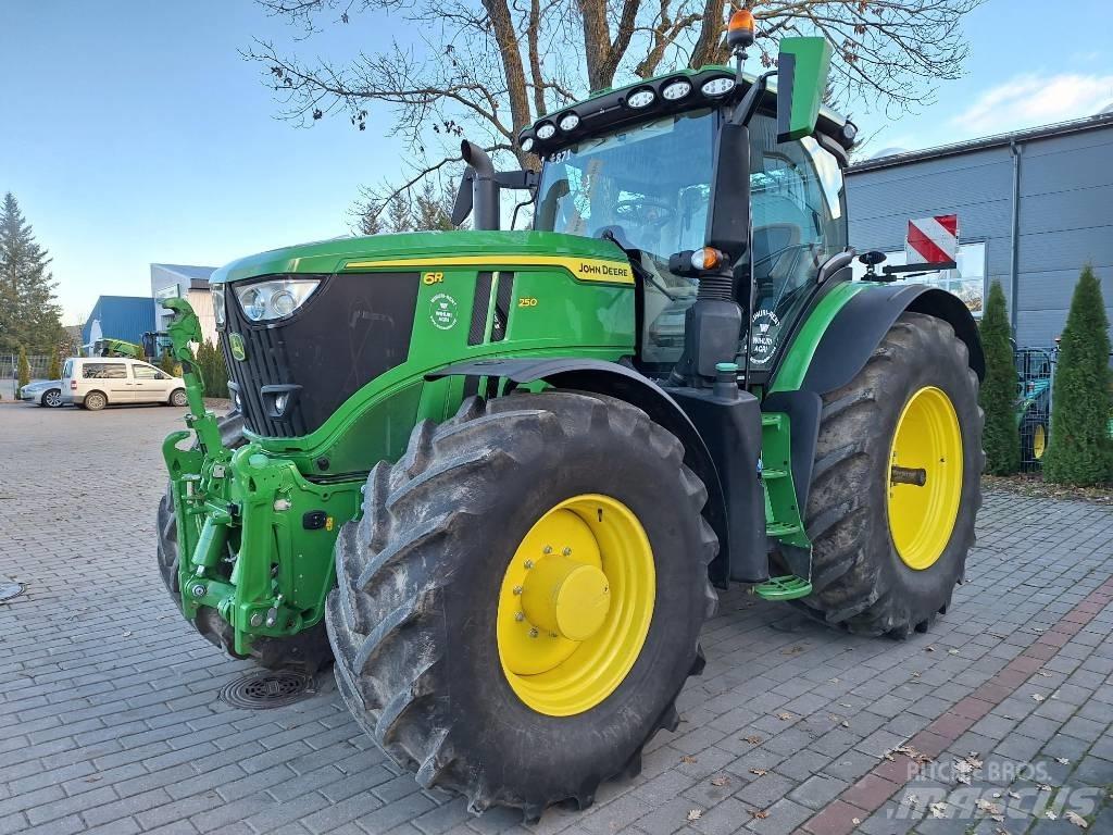 John Deere 6R250 Tratores Agrícolas usados