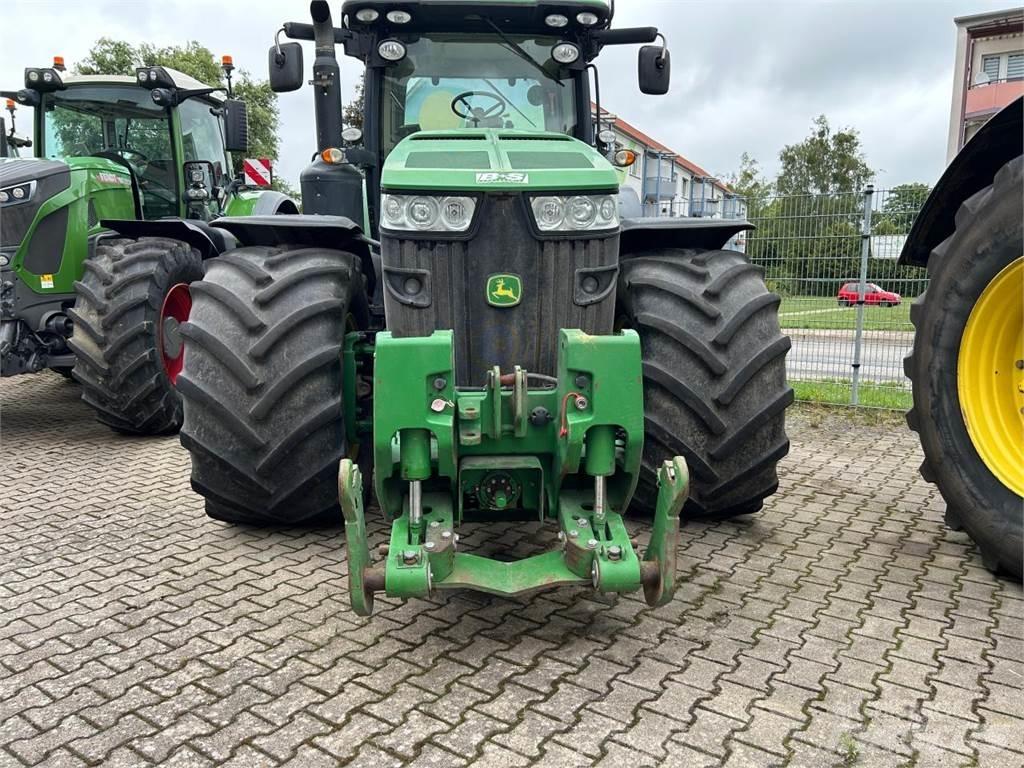 John Deere 8335R Tratores Agrícolas usados