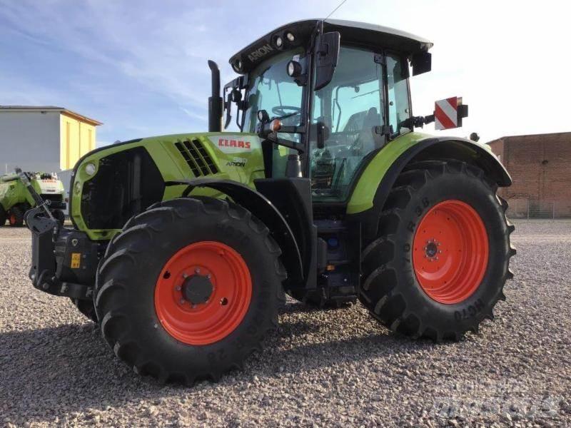 CLAAS ARION 530 Tratores Agrícolas usados