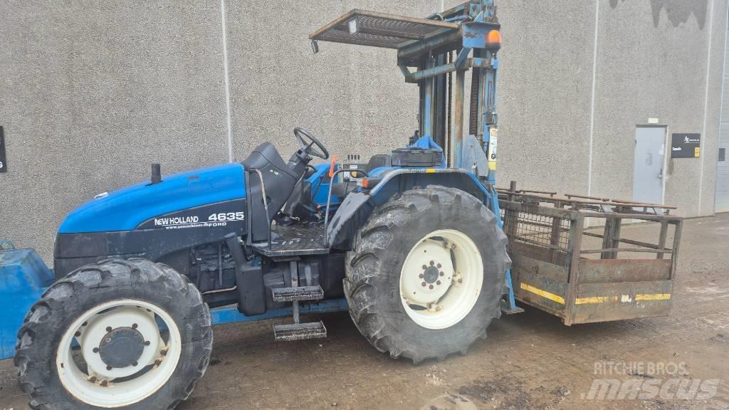 New Holland 4635 Tratores Agrícolas usados