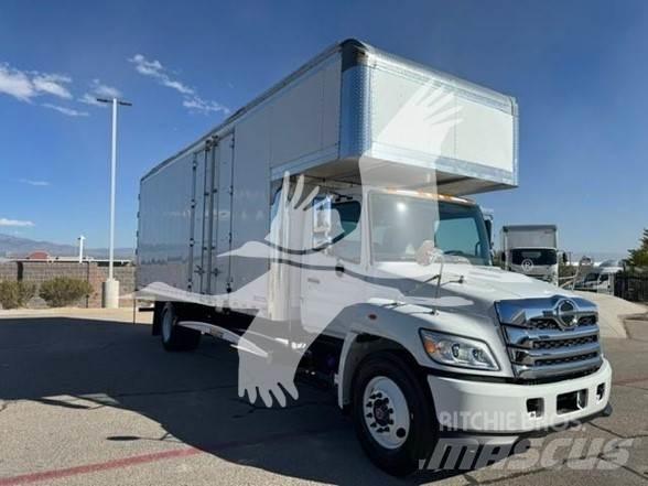 Hino L6 Camiões de caixa fechada