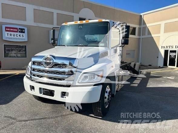 Hino L6 Camiões de chassis e cabine