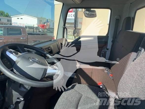Hino L7 Camiões de chassis e cabine