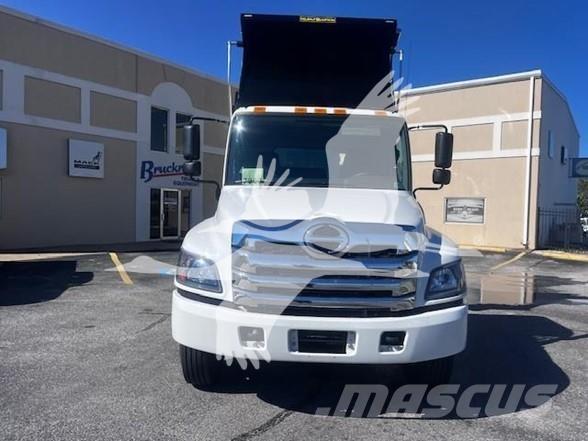 Hino L7 Camiões basculantes