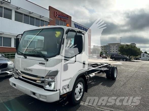Isuzu NPR HD Camiões de chassis e cabine