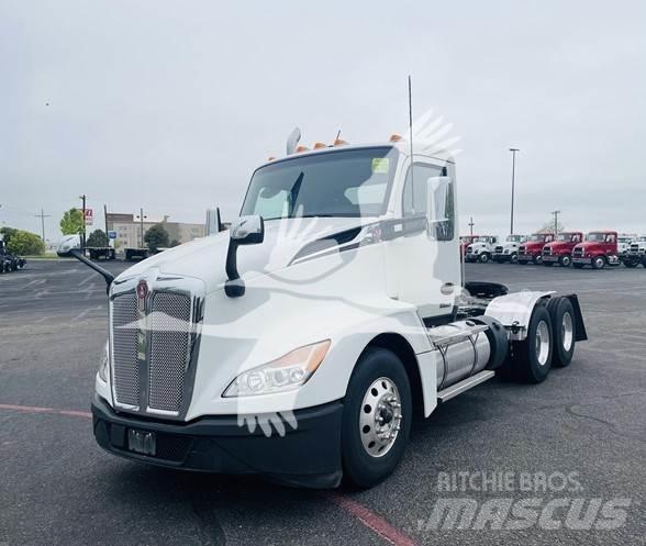 Kenworth T680 Tractores (camiões)