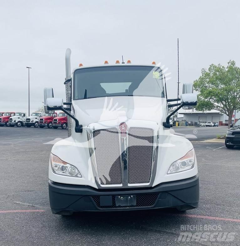 Kenworth T680 Tractores (camiões)