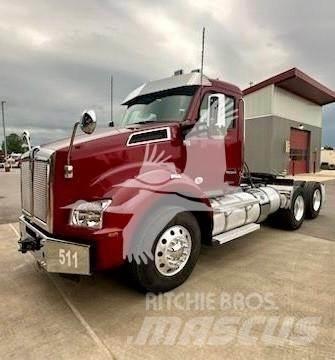 Kenworth T880 Tractores (camiões)