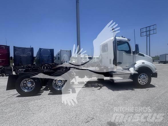 Kenworth T880 Tractores (camiões)