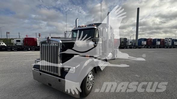 Kenworth W900 Tractores (camiões)