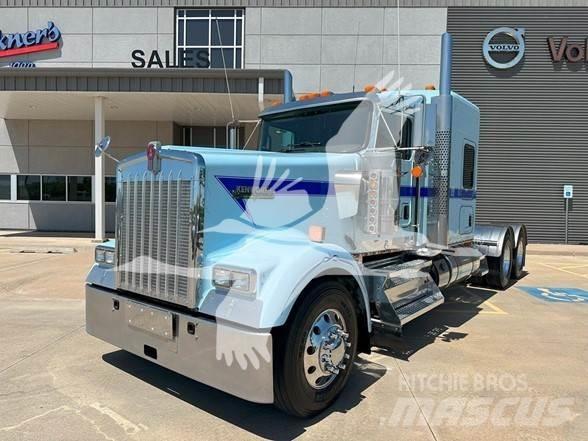 Kenworth W900L Tractores (camiões)