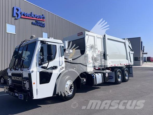Mack LR64R Camiões de lixo