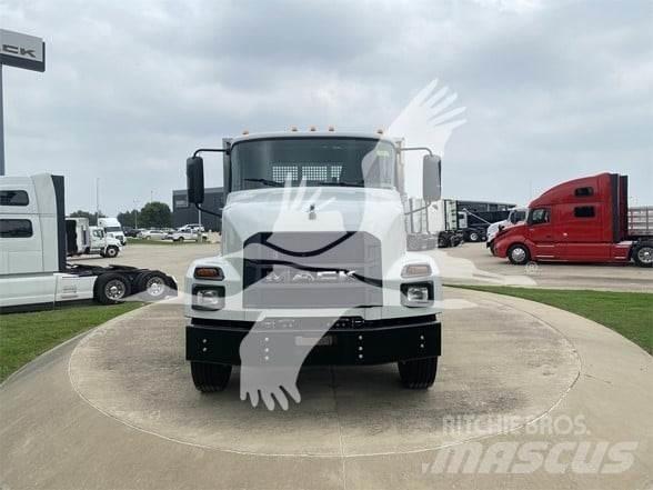 Mack MD6 Camiões estrado/caixa aberta