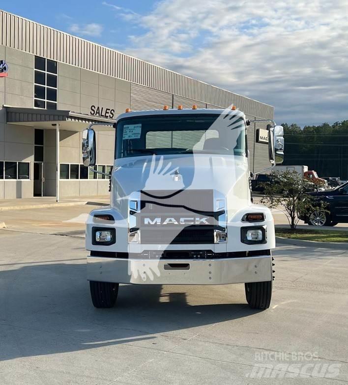 Mack MD6 Camiões basculantes
