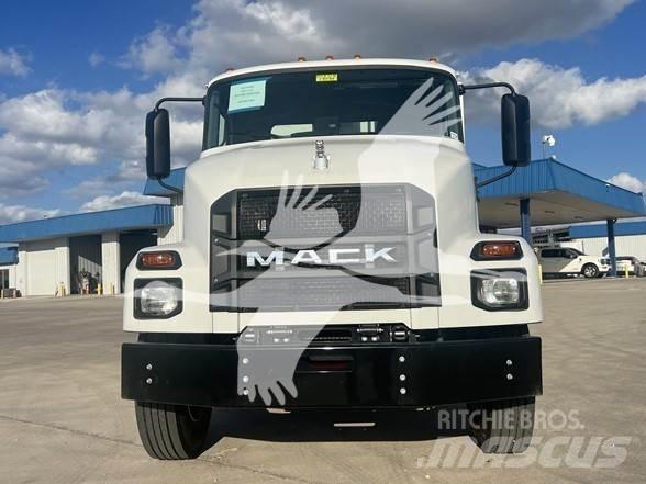 Mack MD6 Camiões de lixo