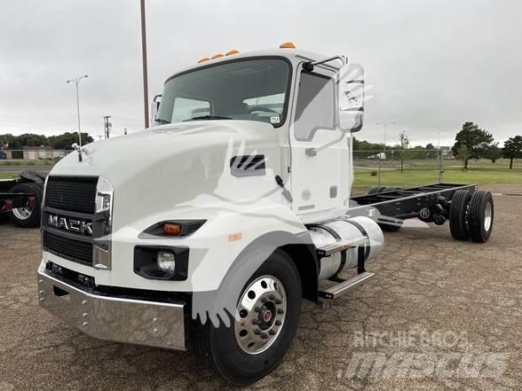 Mack MD6 Camiões estrado/caixa aberta