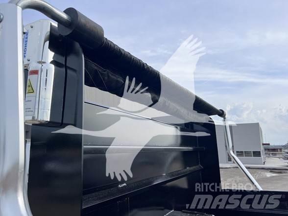 Mack MD6 Camiões basculantes
