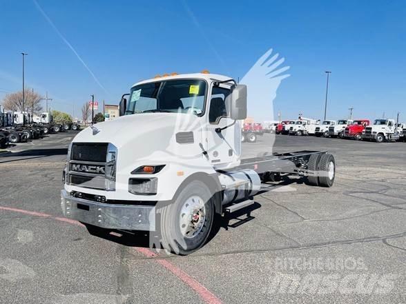 Mack MD6 Camiões de chassis e cabine
