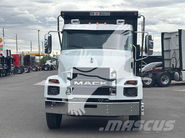 Mack MD6 Camiões basculantes