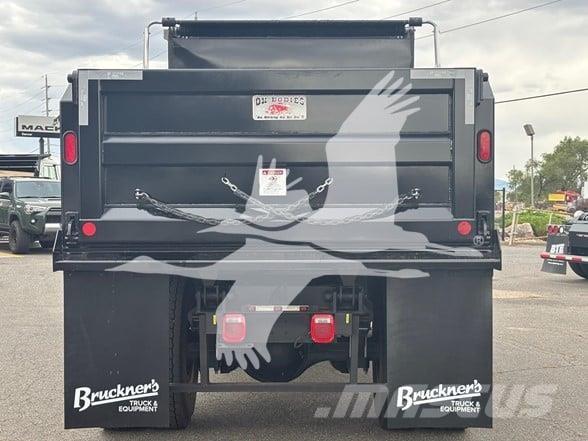 Mack MD6 Camiões basculantes