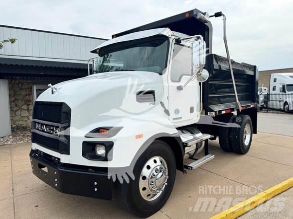 Mack MD7 Camiões basculantes