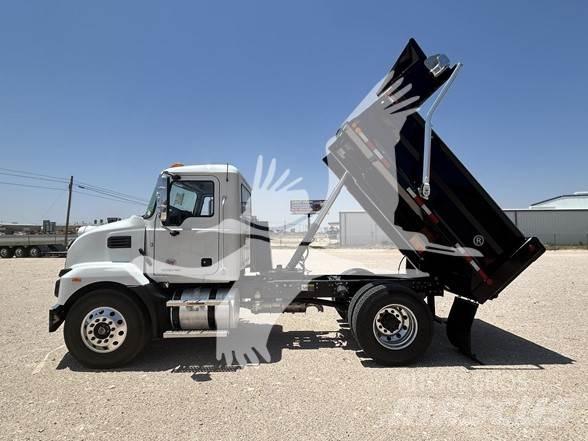 Mack MD7 Camiões basculantes