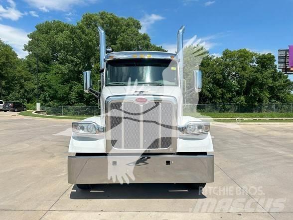 Peterbilt 567 Tractores (camiões)