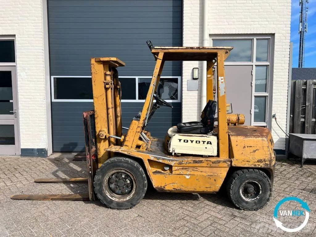 Toyota 3FD30 3FD30 Empilhadores Diesel