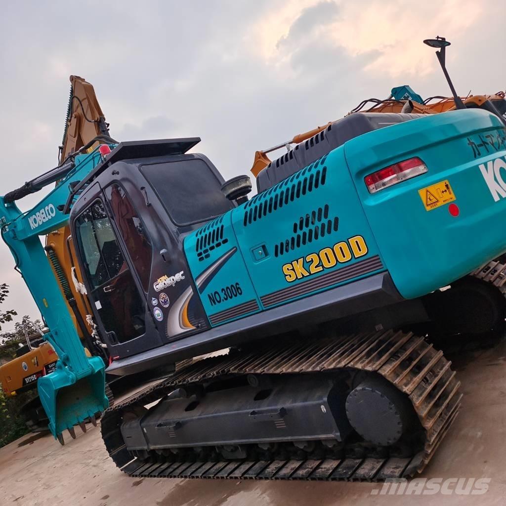 Kobelco SK 200 Escavadoras de rastos
