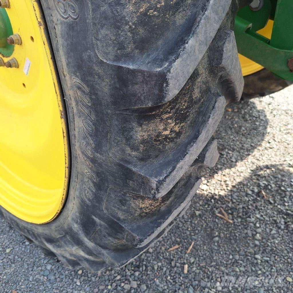 John Deere 732 Pulverizadores rebocados