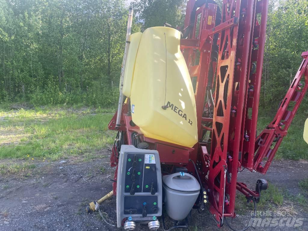 Hardi Mega 12 Pulverizadores montados