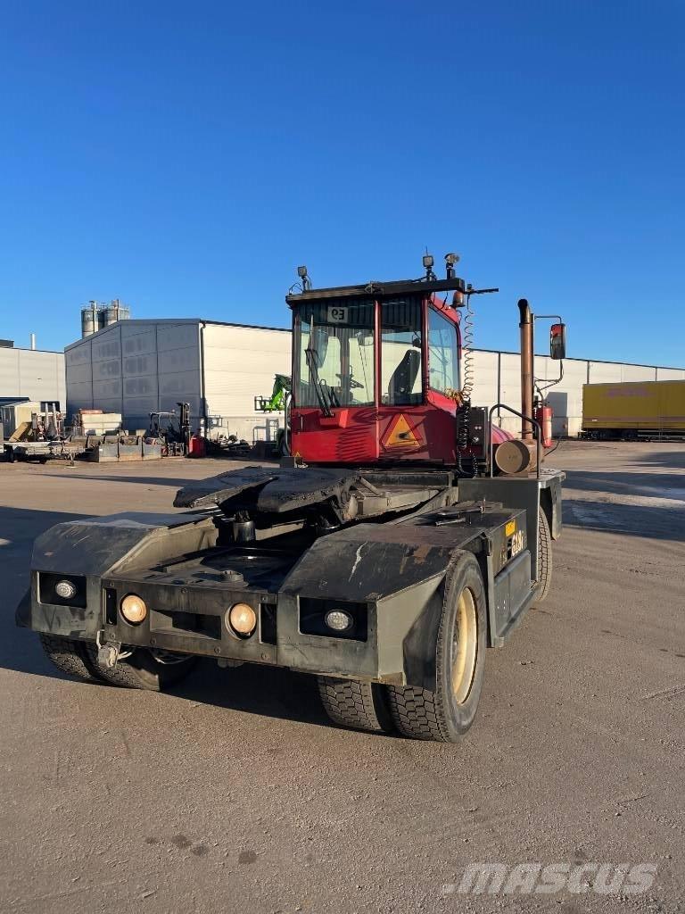 Kalmar 618i Tractores terminais