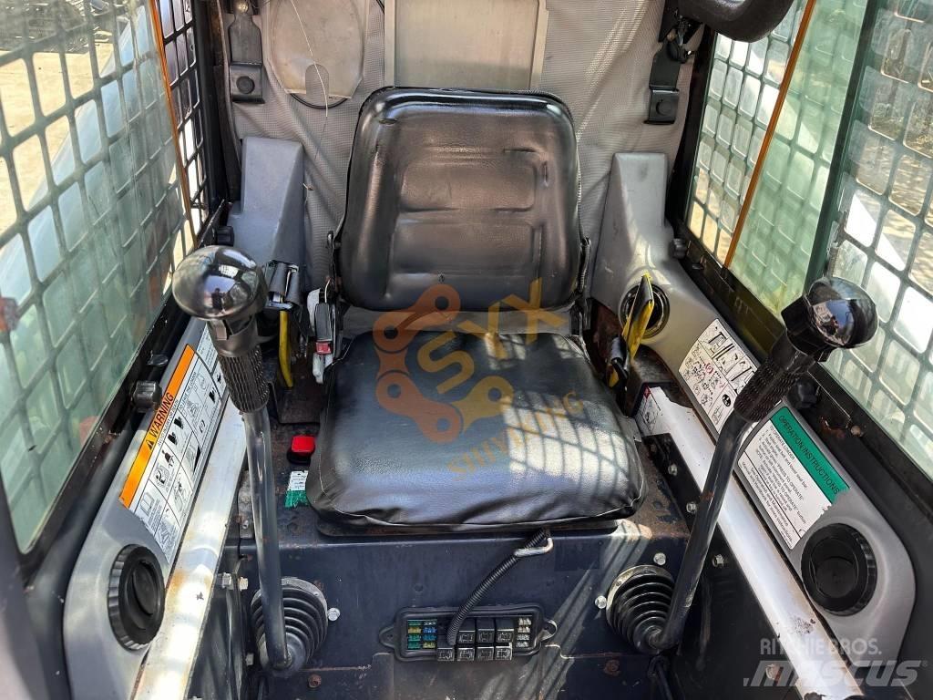 Bobcat 864 Carregadoras de direcção deslizante