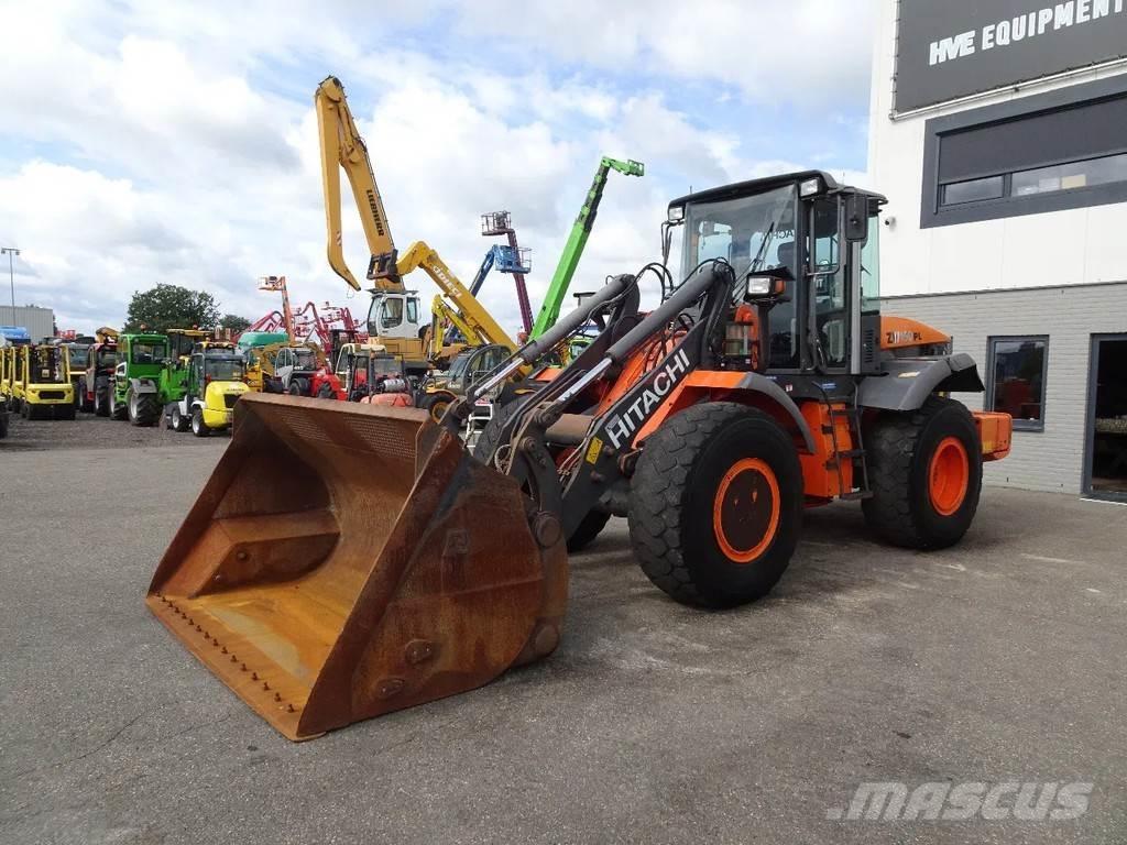 Hitachi ZW150 Pás carregadoras de rodas