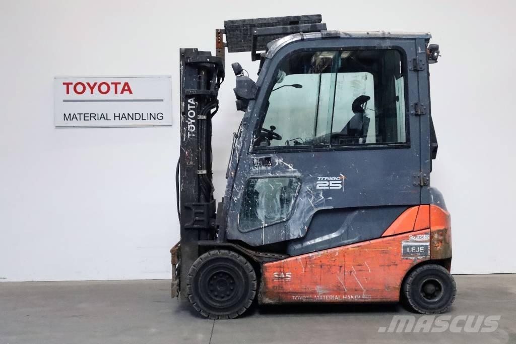 Toyota 8 FBMT 25 Empilhadores eléctricos