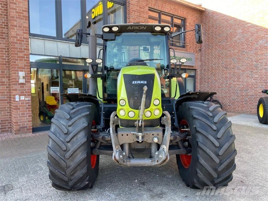 CLAAS Arion 640 Tratores Agrícolas usados