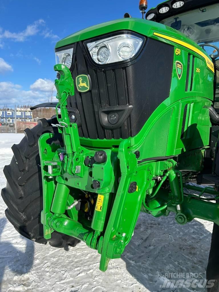 John Deere 6R 250 Tratores Agrícolas usados