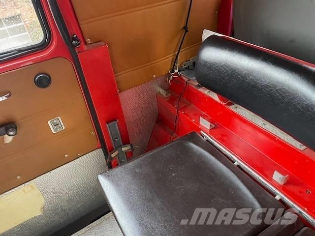 Magirus Deutz FL 16 Camiões de caixa fechada