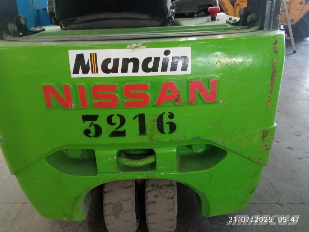 Nissan 1N1L180Q Empilhadores Diesel