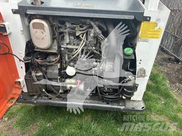 Bobcat S750 Carregadoras de direcção deslizante