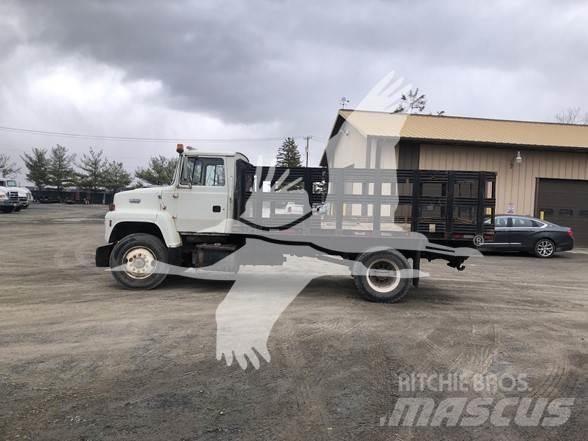 Ford L8000 Construção - Outros
