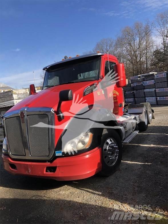 Kenworth T680 Tractores (camiões)