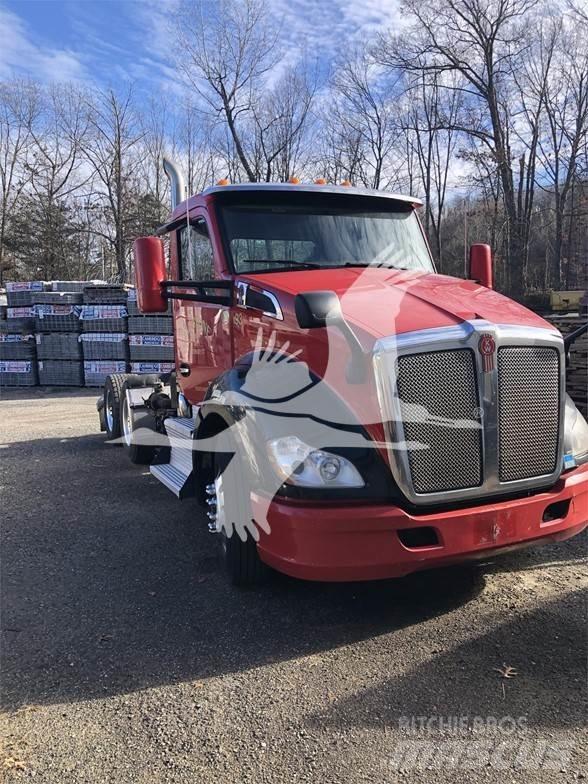 Kenworth T680 Tractores (camiões)
